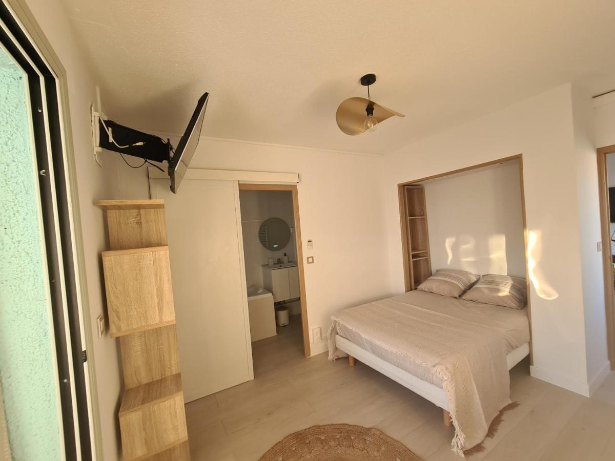 Appartement Lumineux Avec Vue Sur Mer A 50 M De La Plage Et Du Centre La Grande-Motte Exterior photo